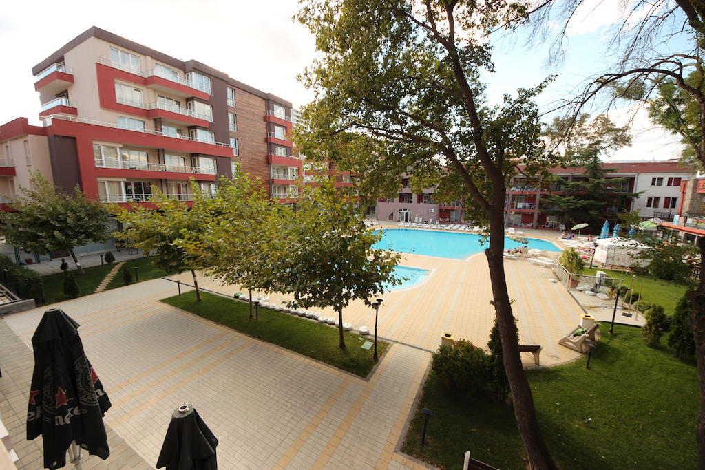 Menada Zornitsa Apartments Сонячний Берег Екстер'єр фото